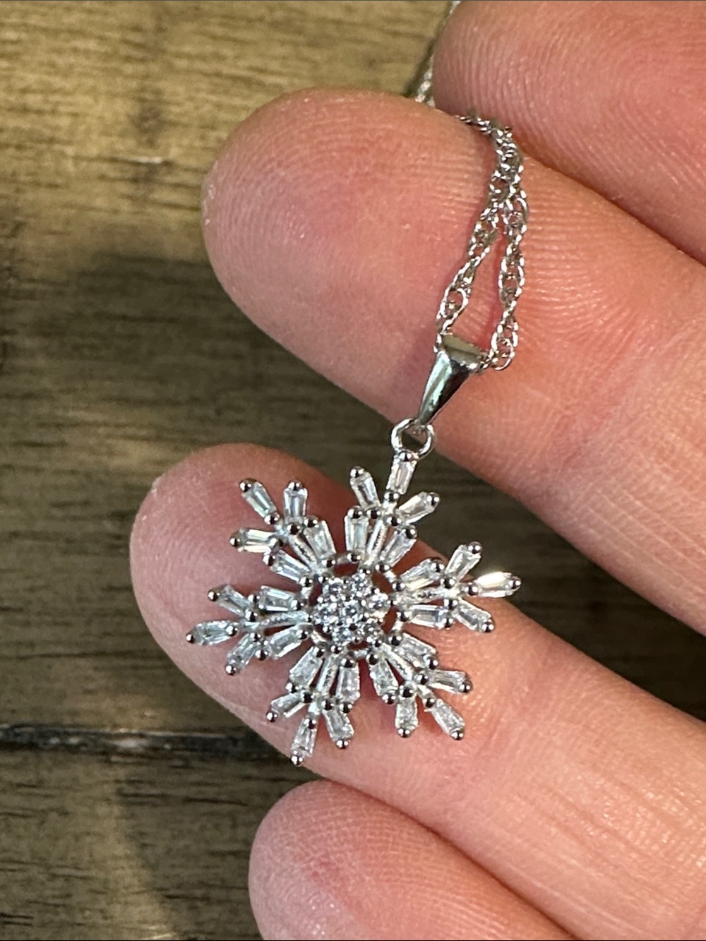 Sterling Silver Snowflake Pendant Necklace - Silver